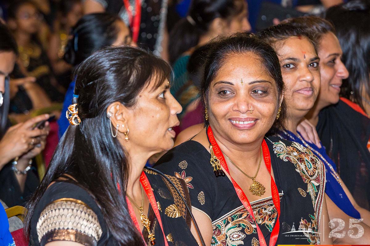 211A4376 copy - ©1987-2017 SKS Swaminarayan Temple East London